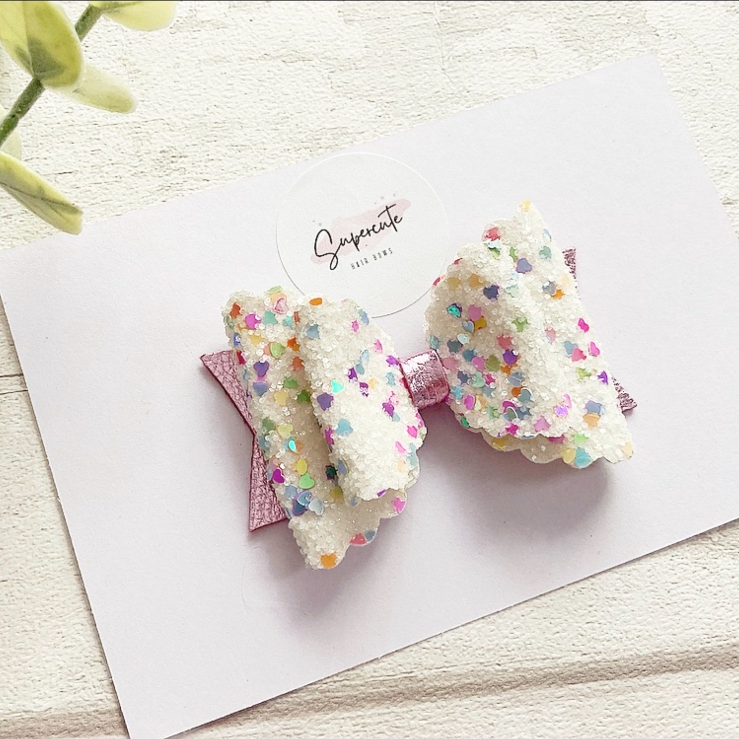 Tiny Hearts Glitter Bow