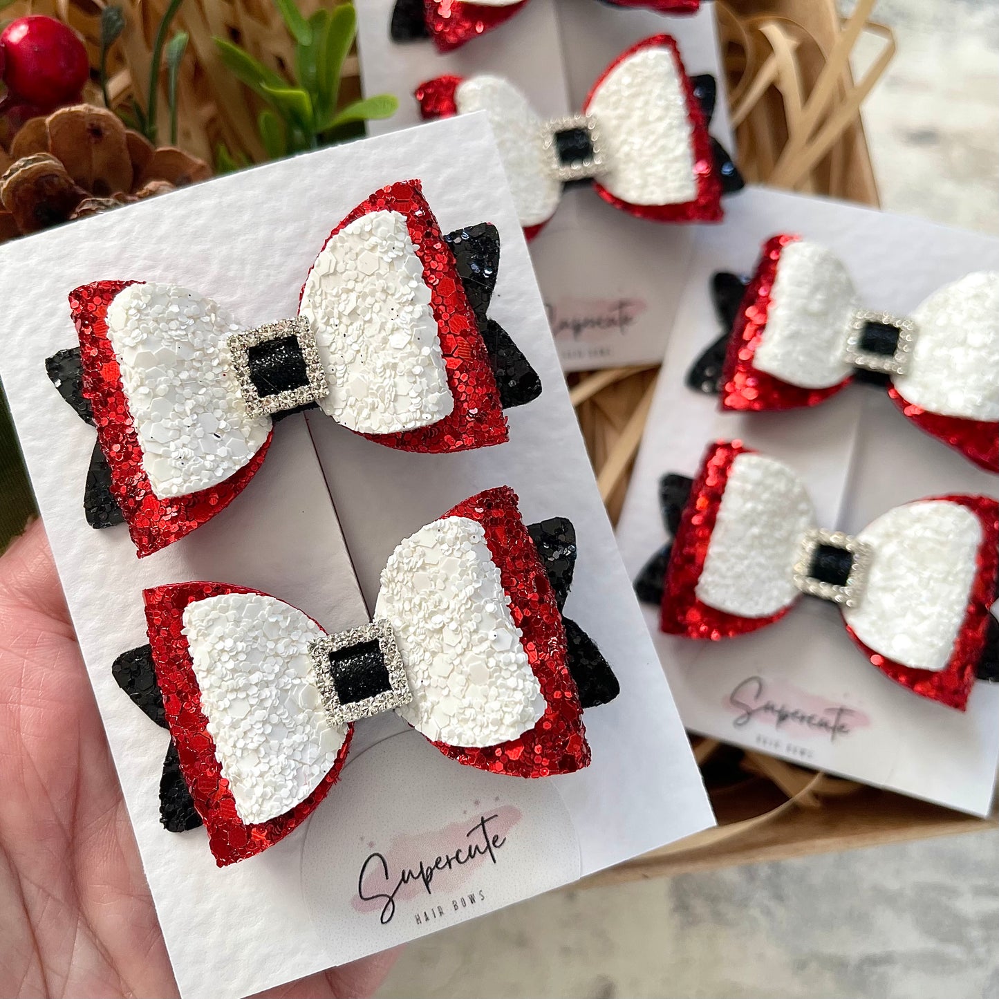 Santas Belt Luxury Mini Pigtail Bows