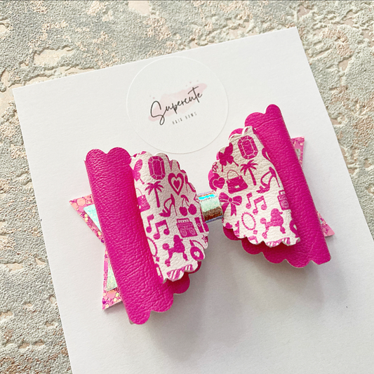 Girls World Classic Leatherette Hair Bow